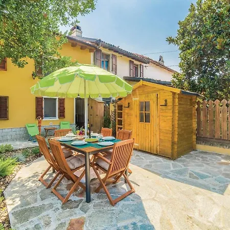 Semesterbostad La Casina De Papou